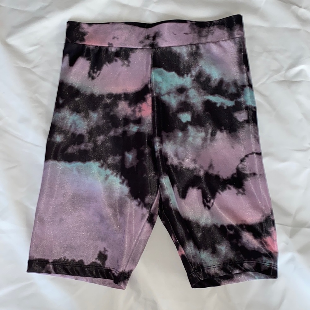 Multi-colored girls biker shorts